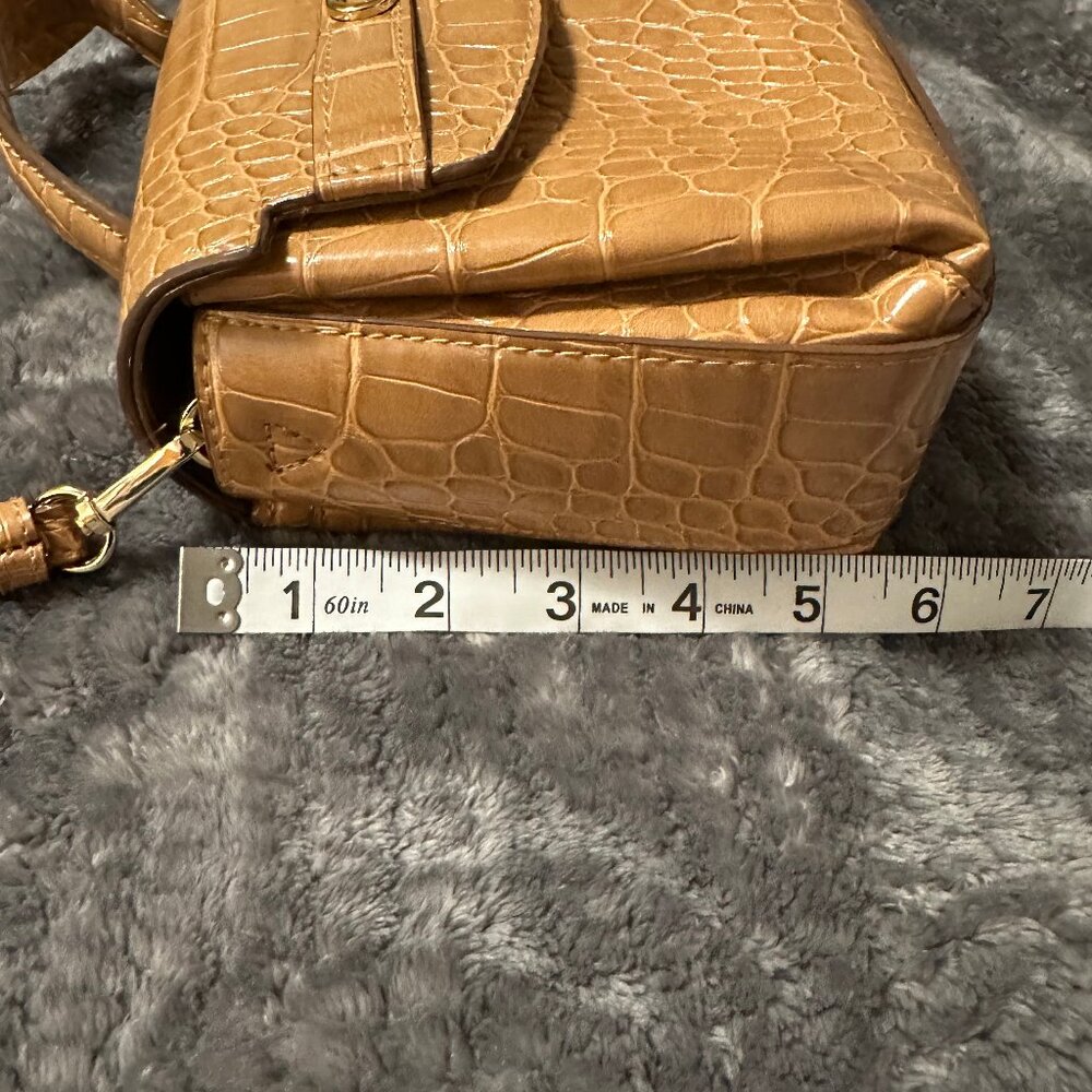 Purse - Picture 6 of 8